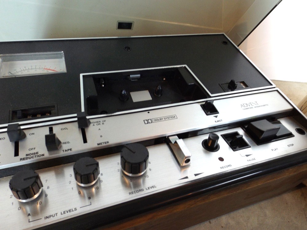 Advent Cassette Tape Recorder Model 201
