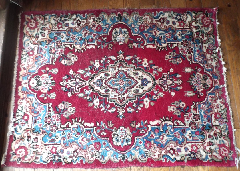 Small Hand Knotted Wool Persian Rug