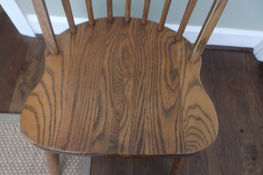 Amish Oak Pedestal Dinette Table