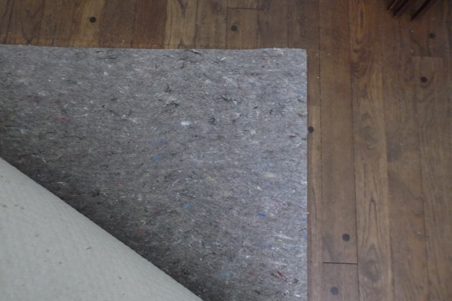 Mountain Grass Area Rug