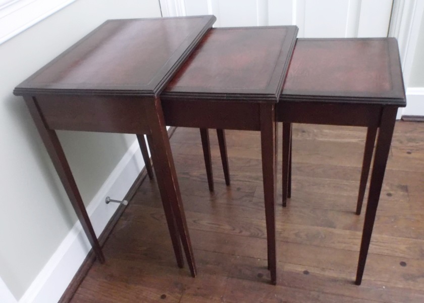 Sheraton Style Nesting Side Tables