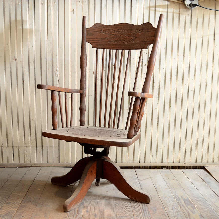 Antique Oak Swivel Chair