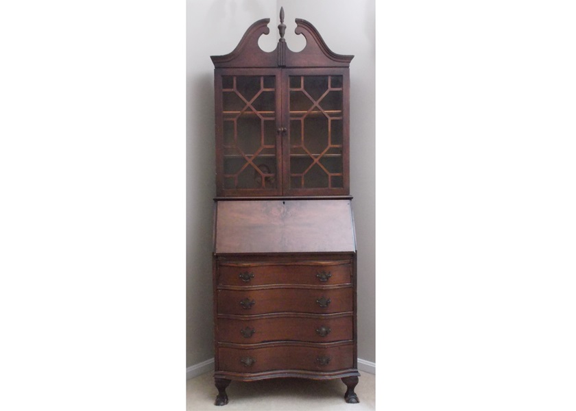 Mahogany Chippendale Style Bookcase Secretary