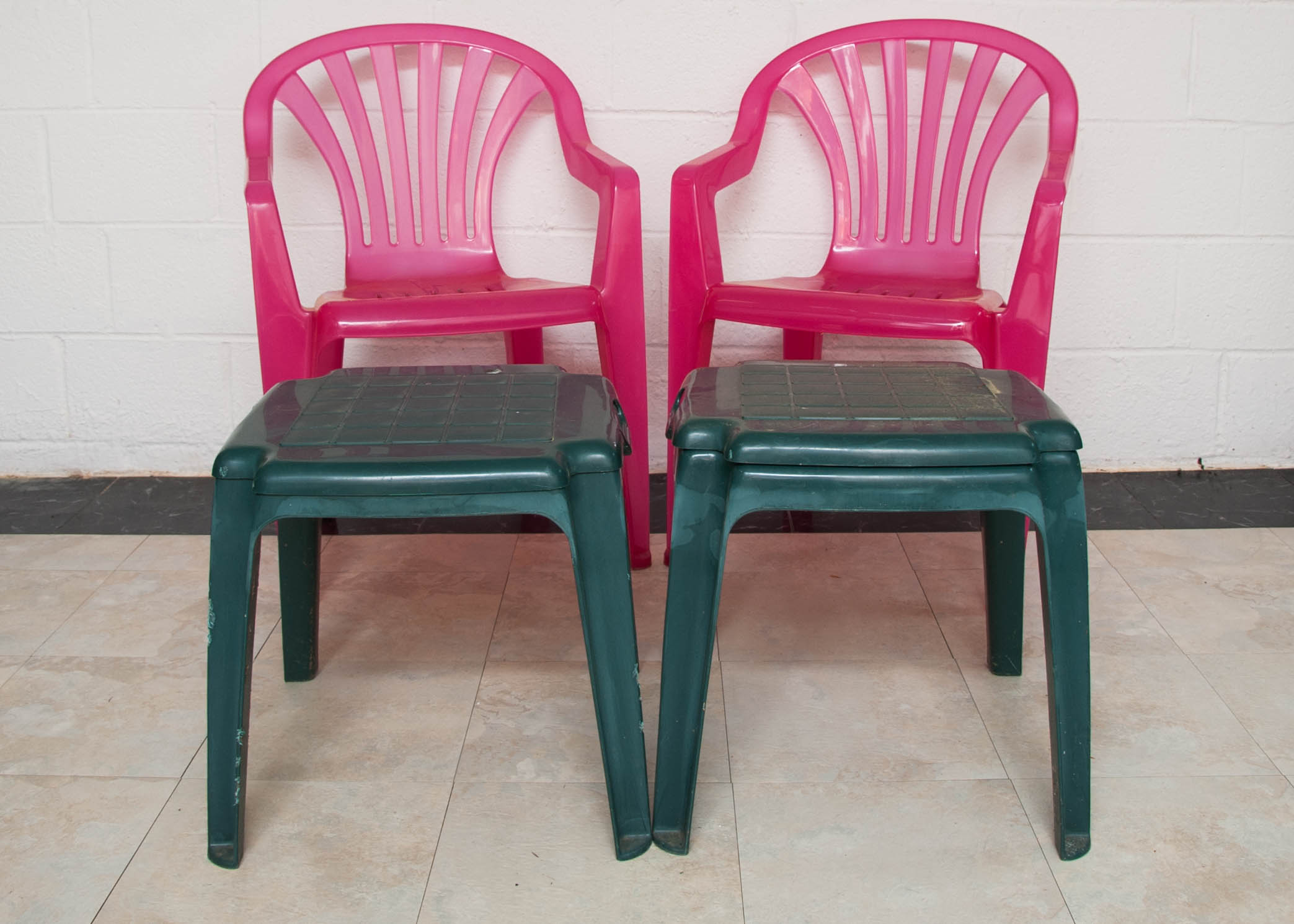 Plastic Patio Chairs and Tables