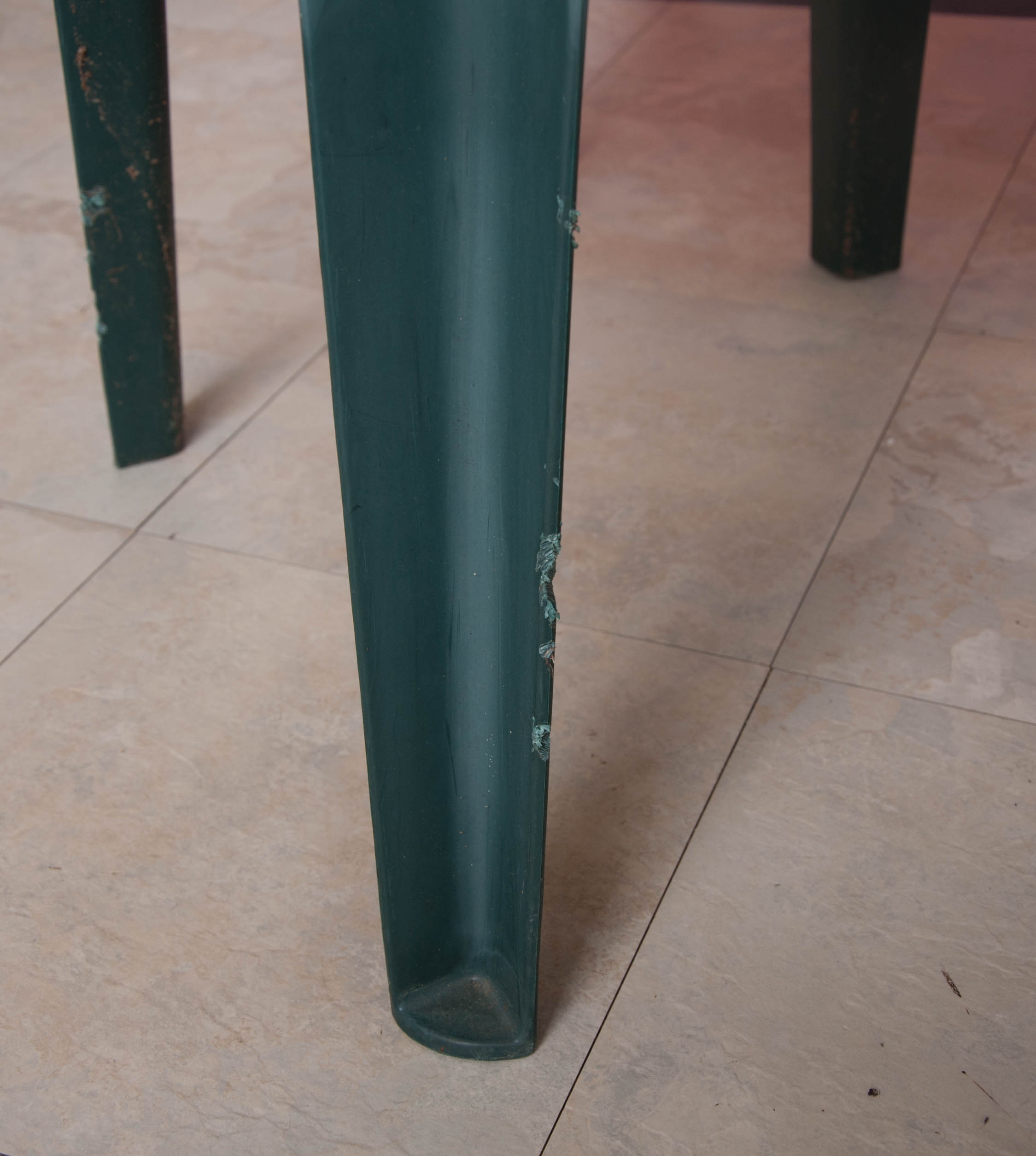 Plastic Patio Chairs and Tables