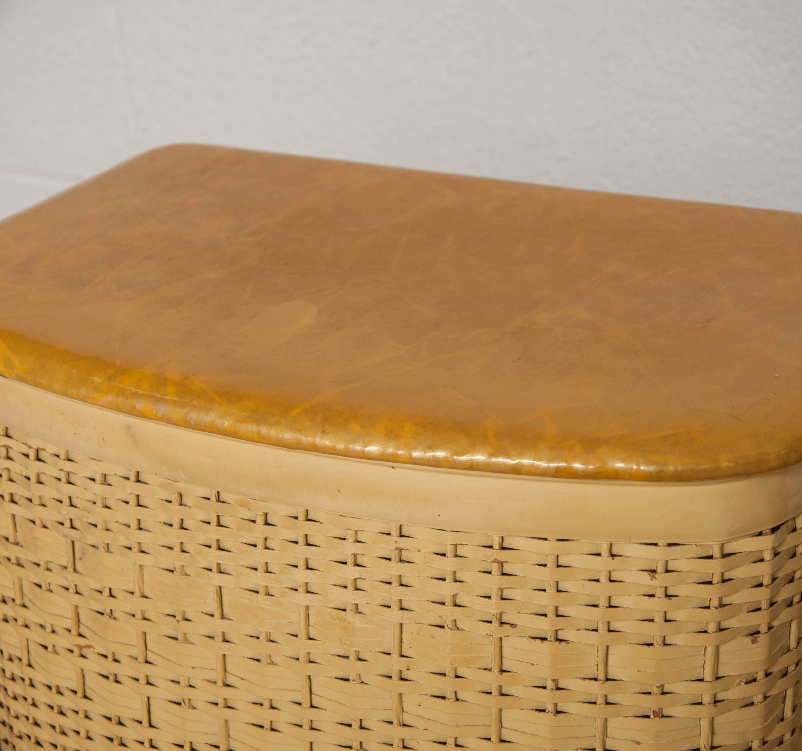 Plastic Patio Chairs and Tables