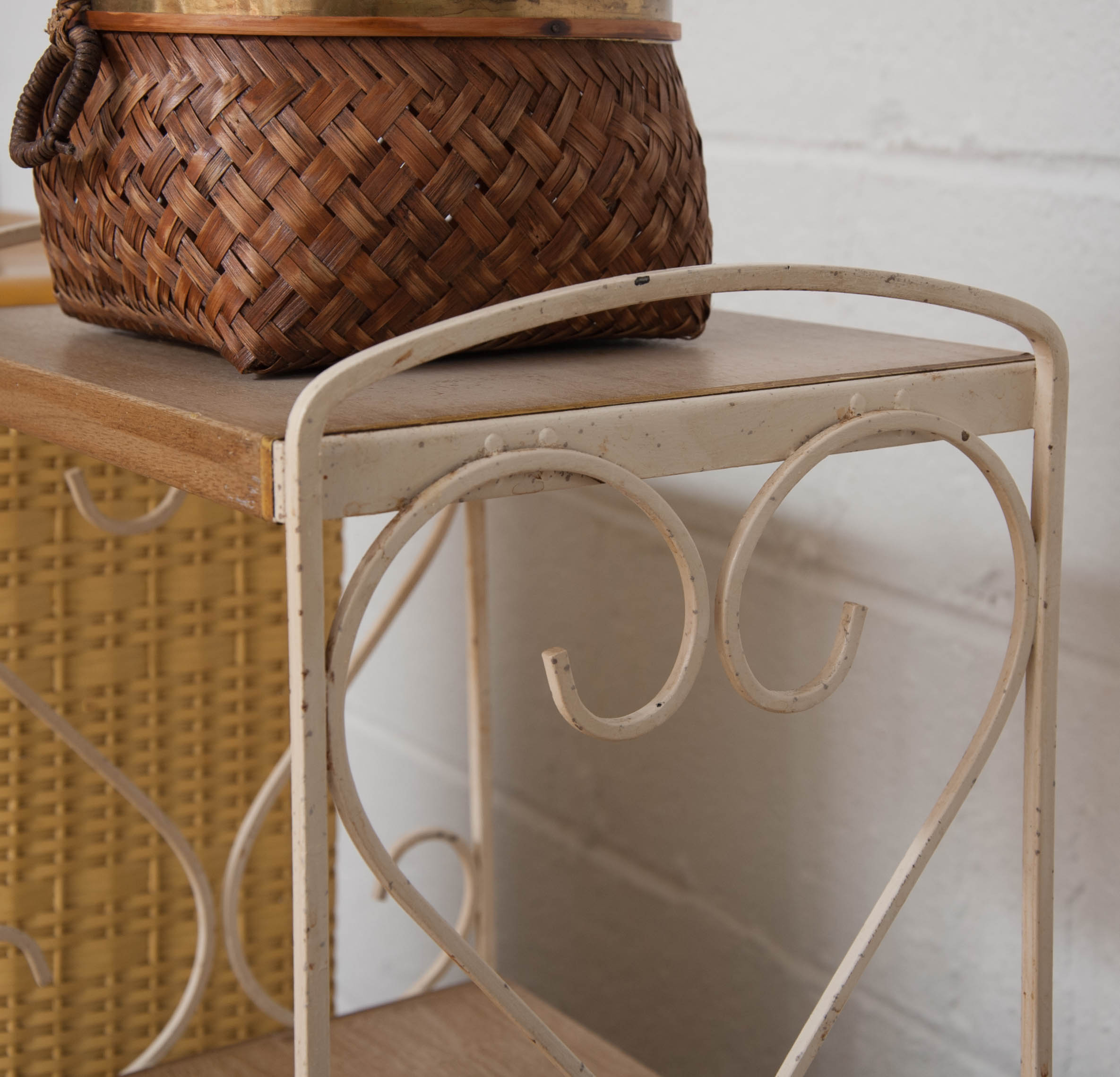 Vintage Bathroom Set