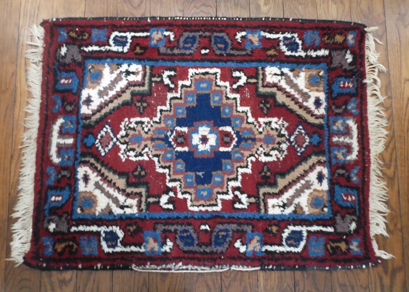 Small Tribal Machine Made Wool Mat