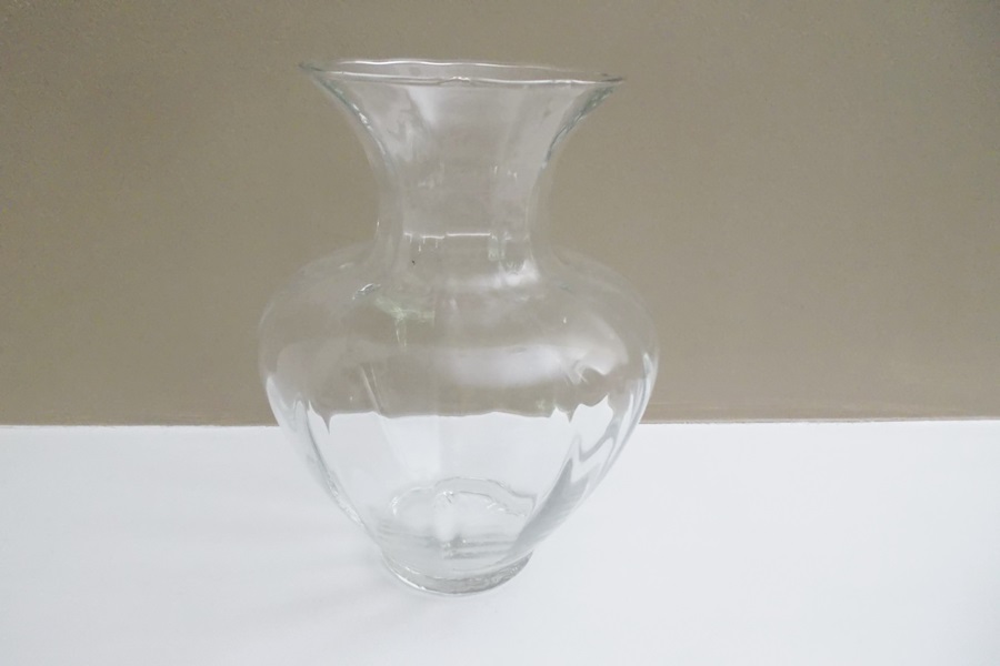 Glass Vase and Cake Plate