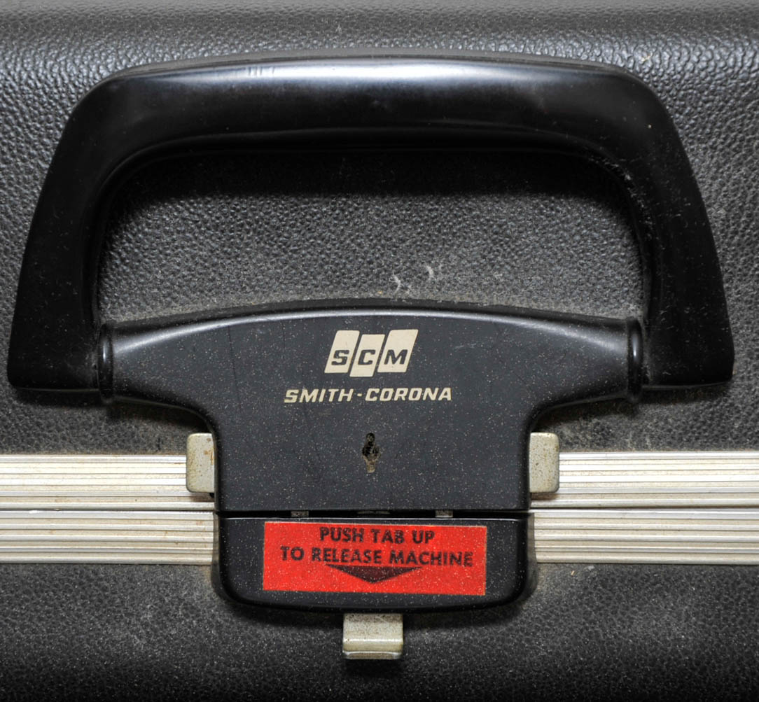 Vintage Smith-Corona Galaxic II Typewriter