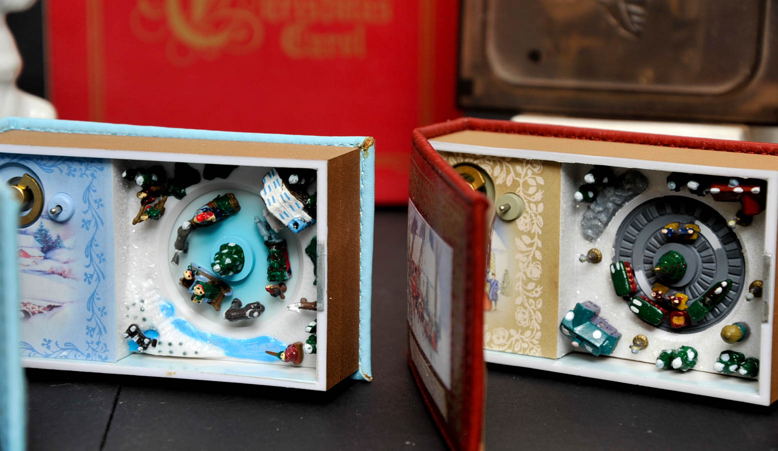 Holiday Music Boxes