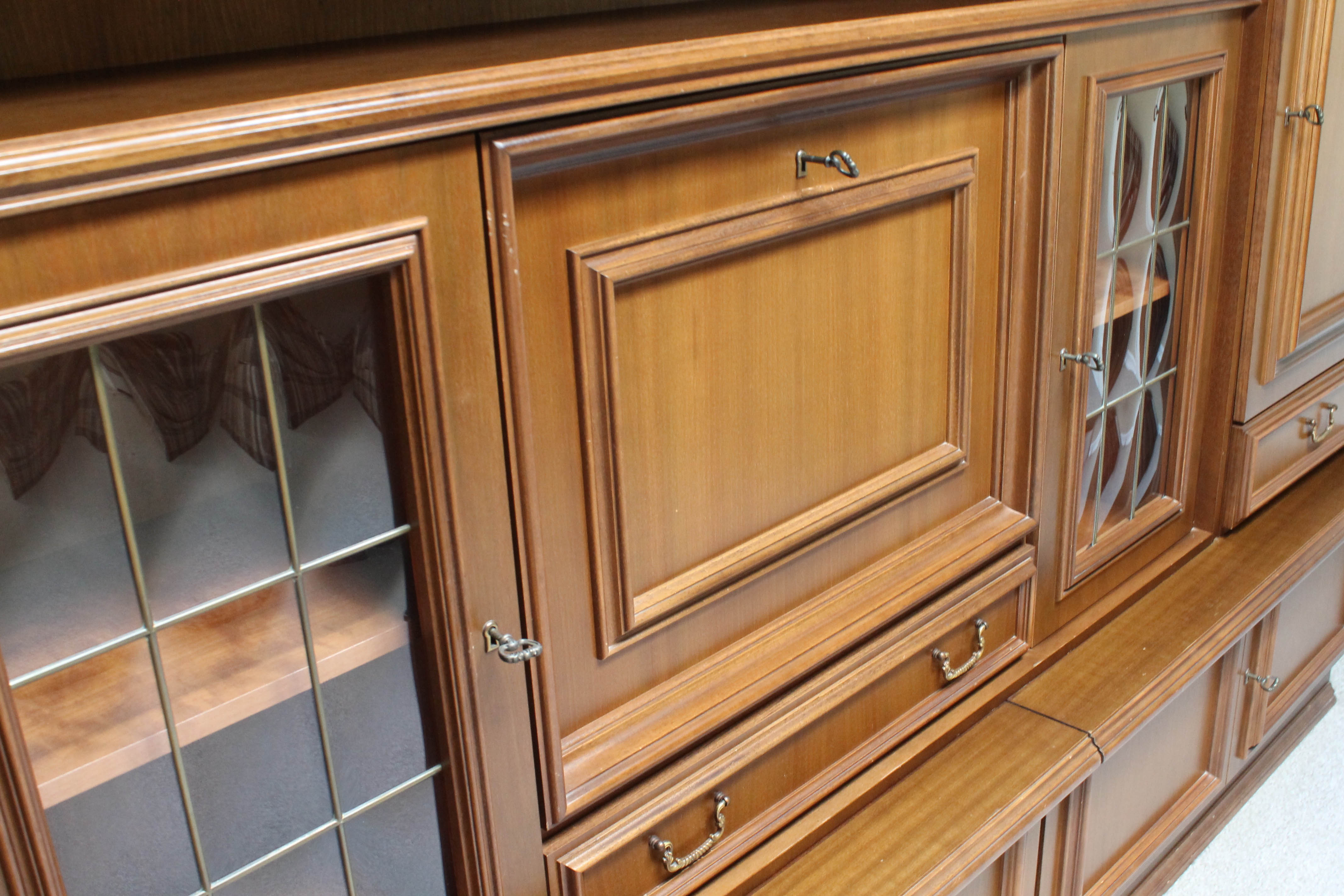 German Shrunk Sectional Entertainment Center