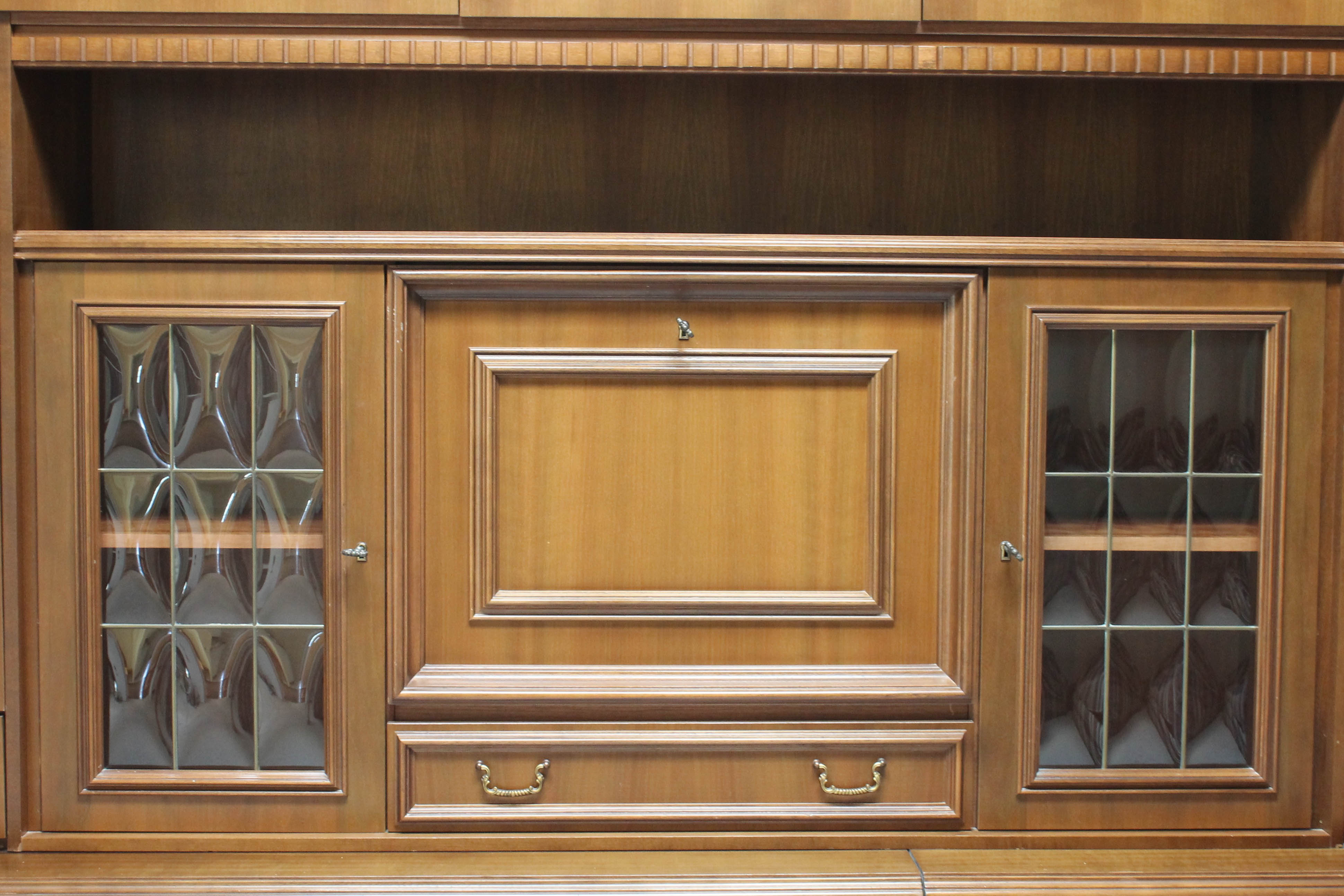 German Shrunk Sectional Entertainment Center