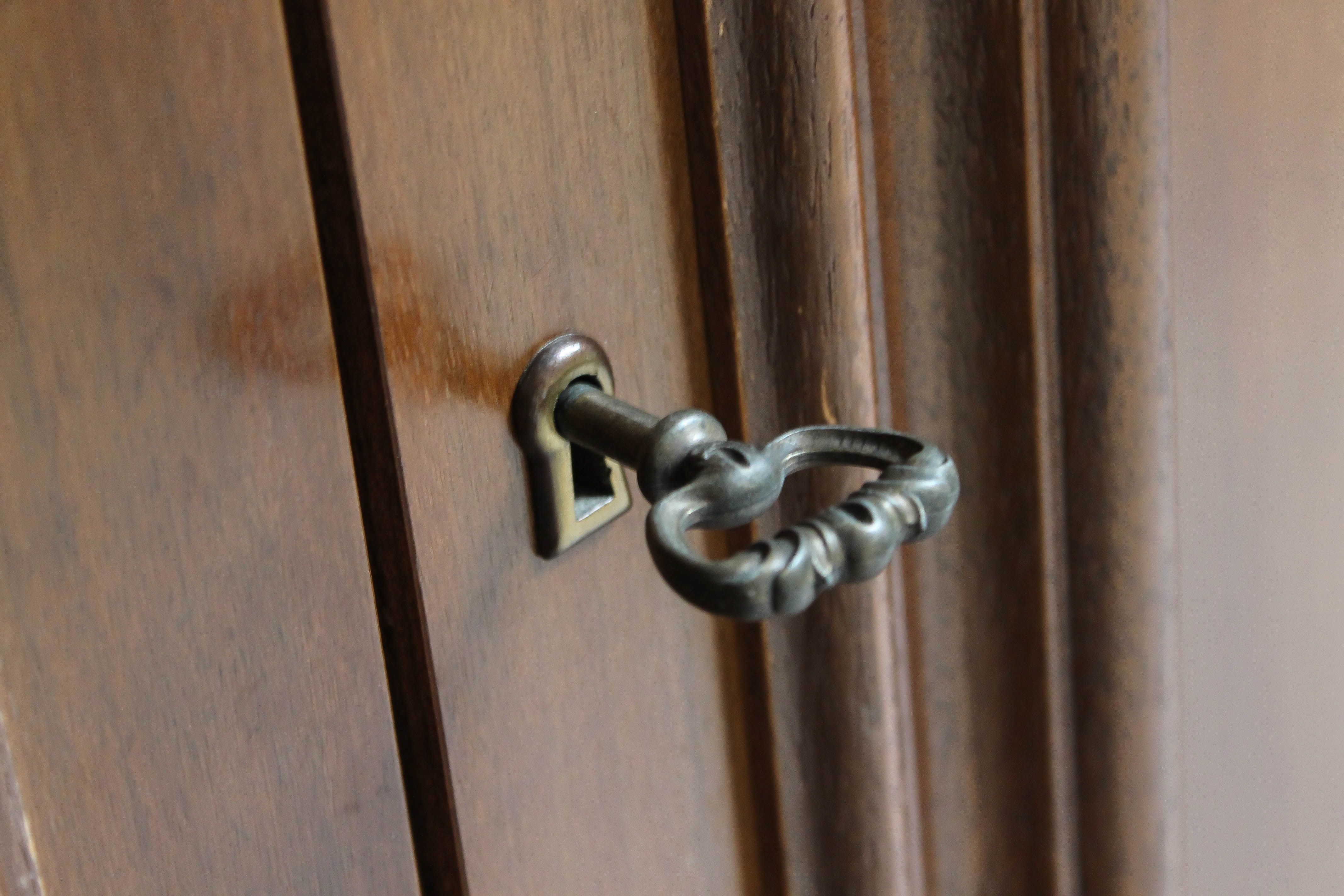 German Shrunk Sectional Entertainment Center