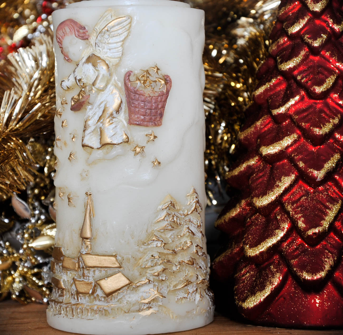 Assortment of Christmas Decor