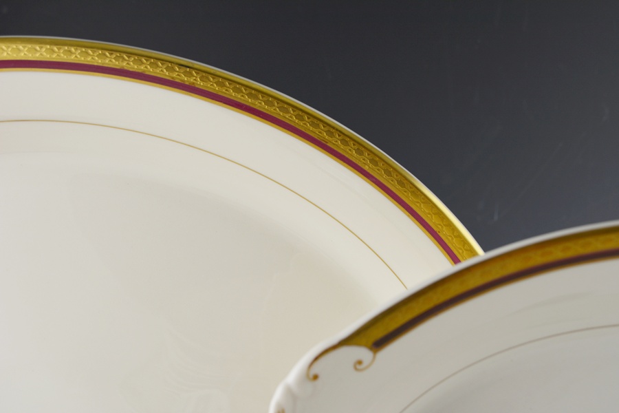 Collection of Syracuse China "Wayne" and "Radcliffe" Dinnerware