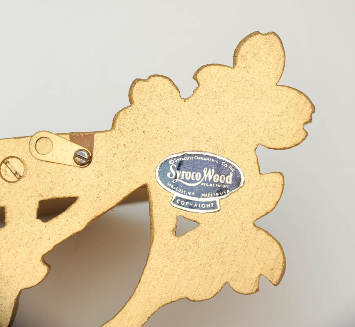 Pair of Syroco wood Wall Shelves