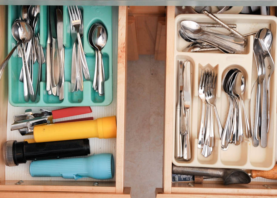 Assorted Stainless Steel Flatware