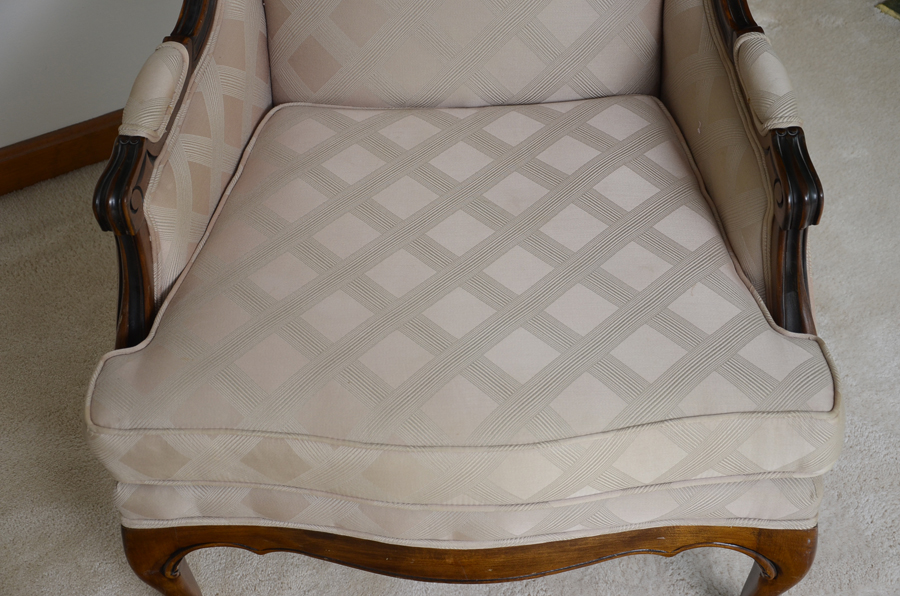 Ethan Allen Queen Anne style Wing Back Chair