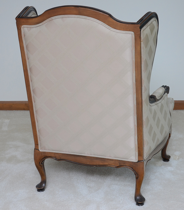 Ethan Allen Queen Anne style Wing Back Chair