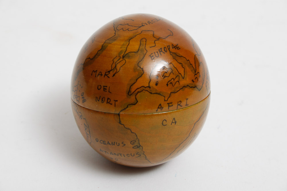 Two Nesting Eggs and Nesting Globe