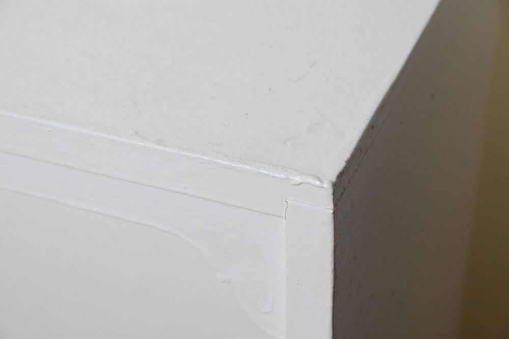 Mid Century Modern Style Bookshelf