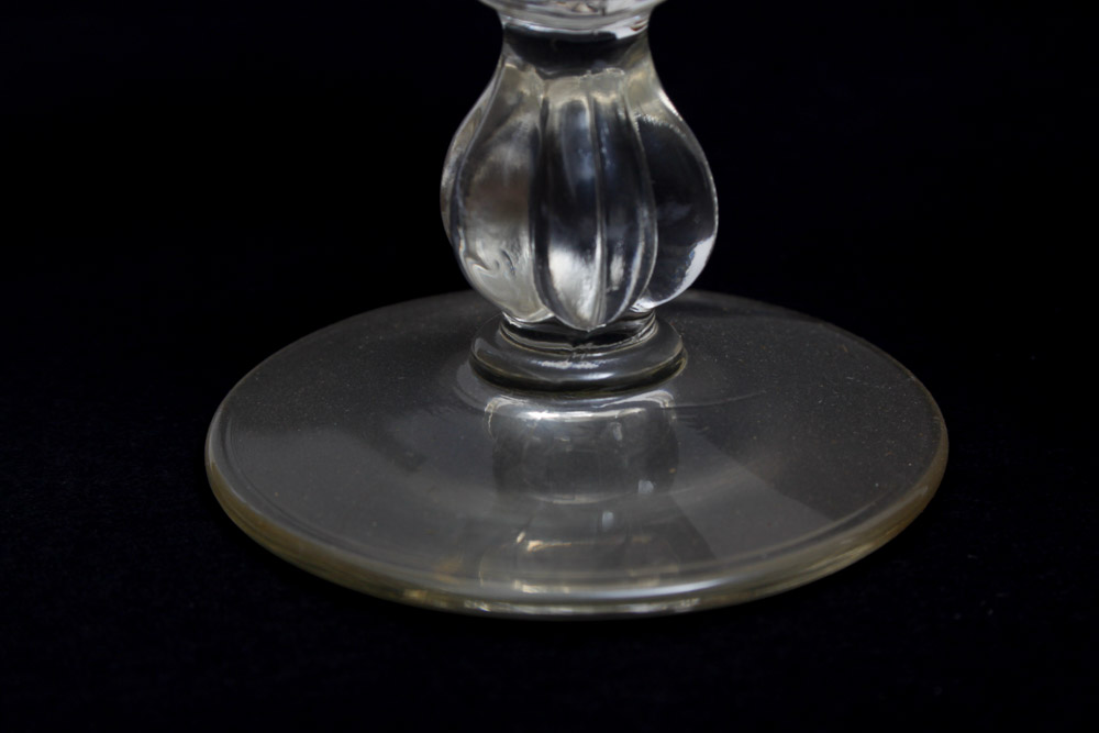 Glass Set with Two Trays