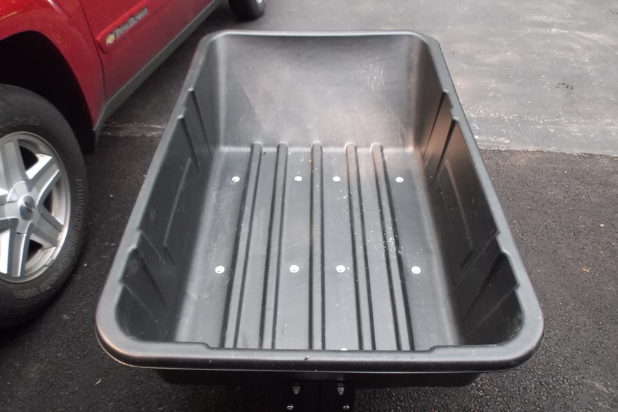 Craftsman 10 Cubic Foot Poly Dump Cart