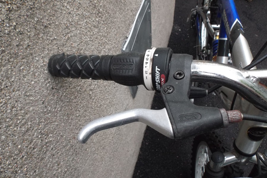 26" Next 21-Speed Aluminum Mountain Ridge Men's Bike