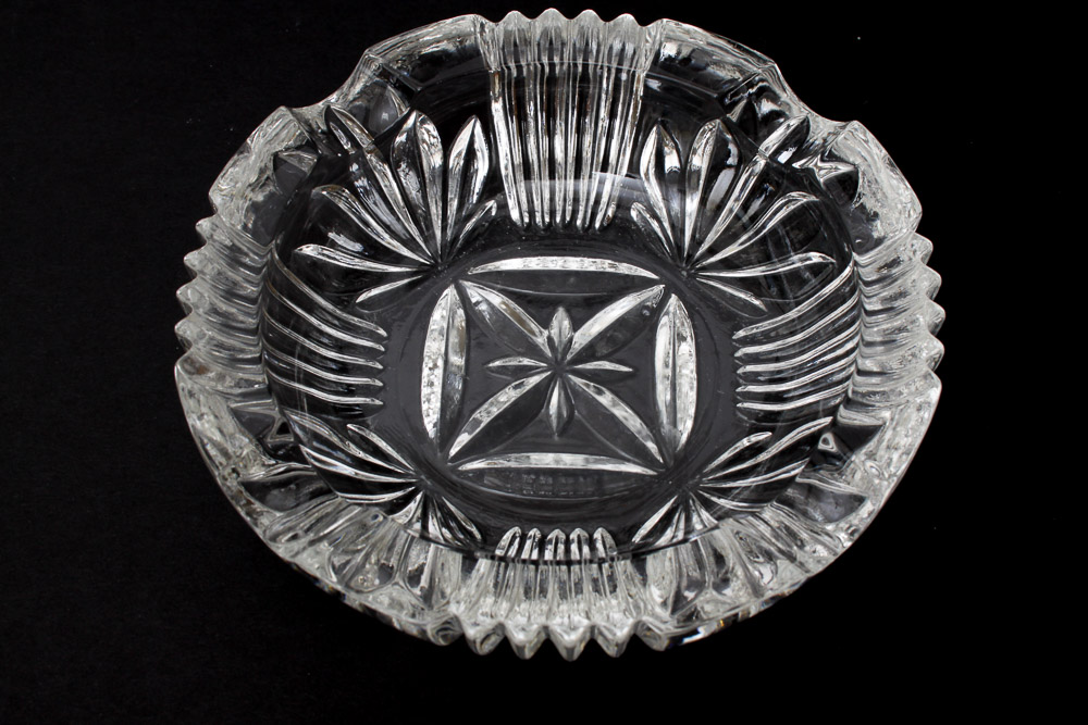 Glass Ash Recepticals