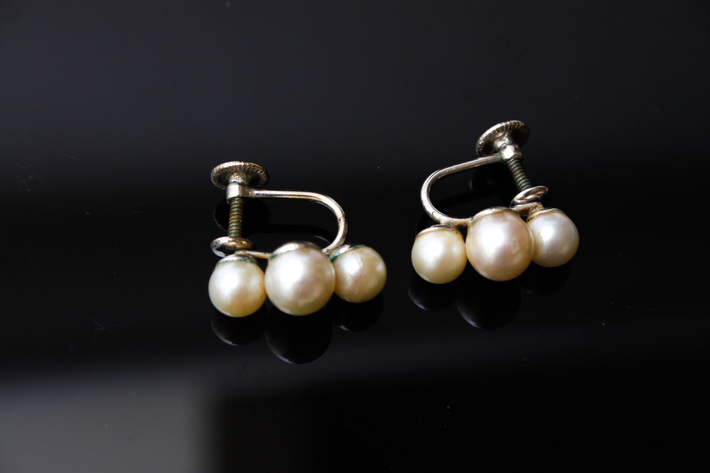 Cultured Pearl Necklace and Earrings