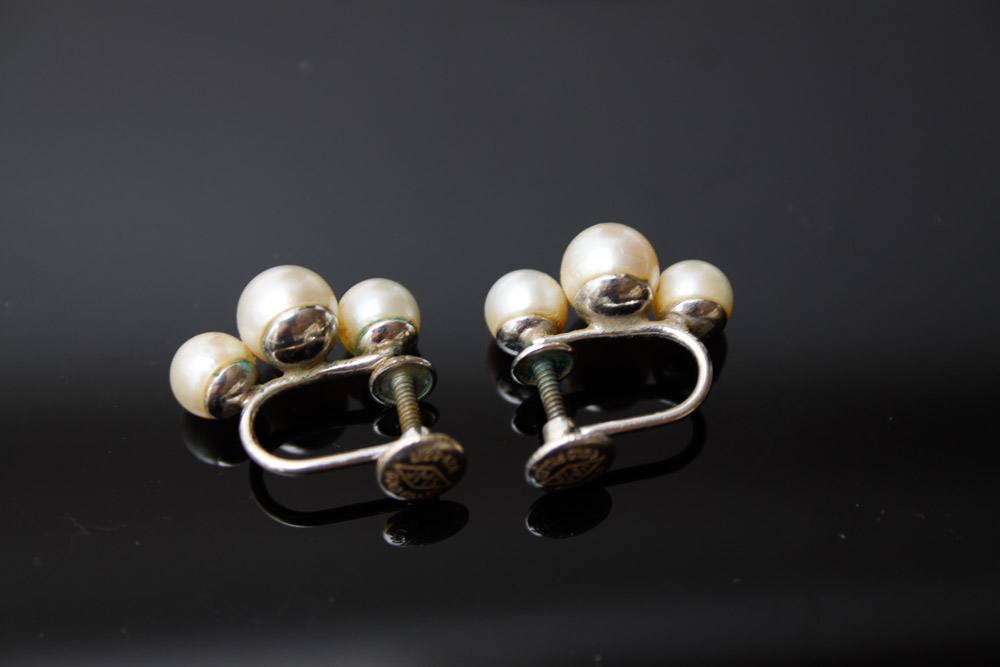 Cultured Pearl Necklace and Earrings