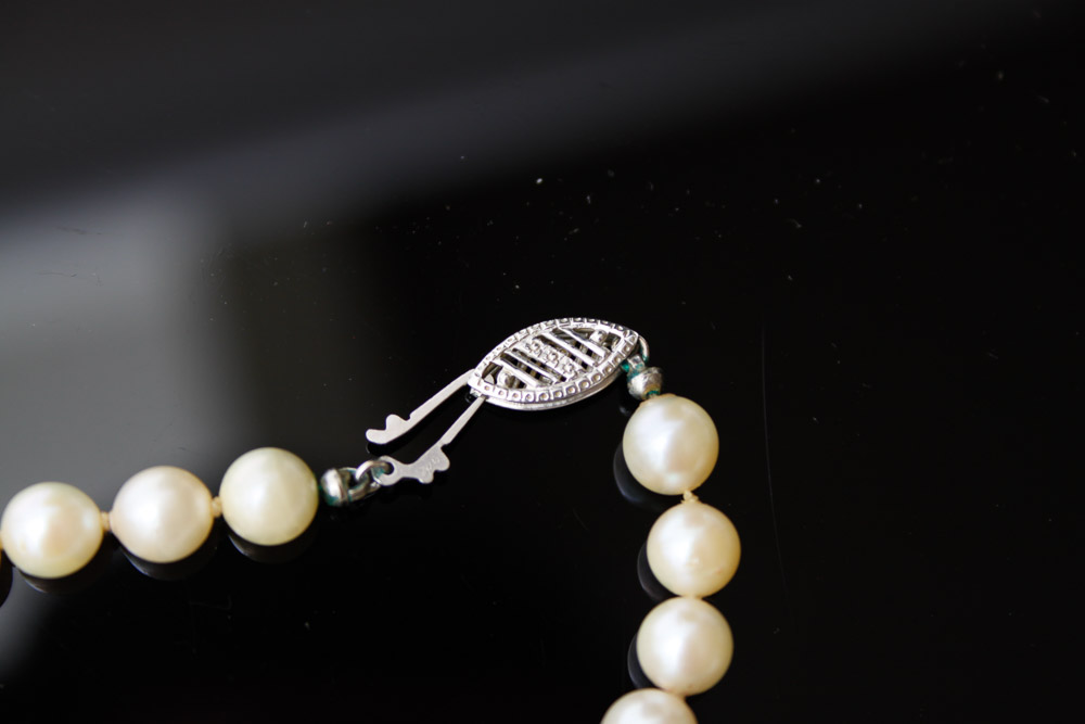 Cultured Pearl Necklace and Earrings