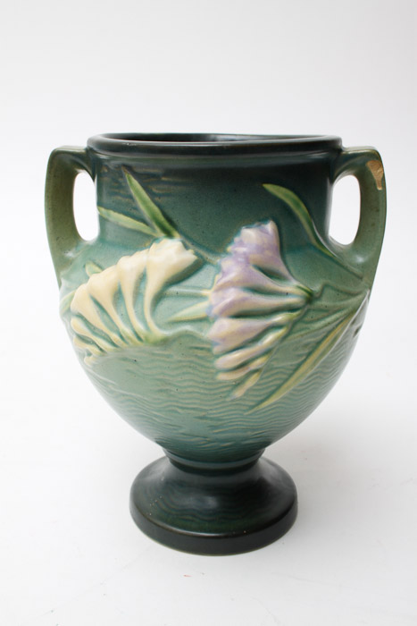 Roseville "Freesia" Trophy Vase