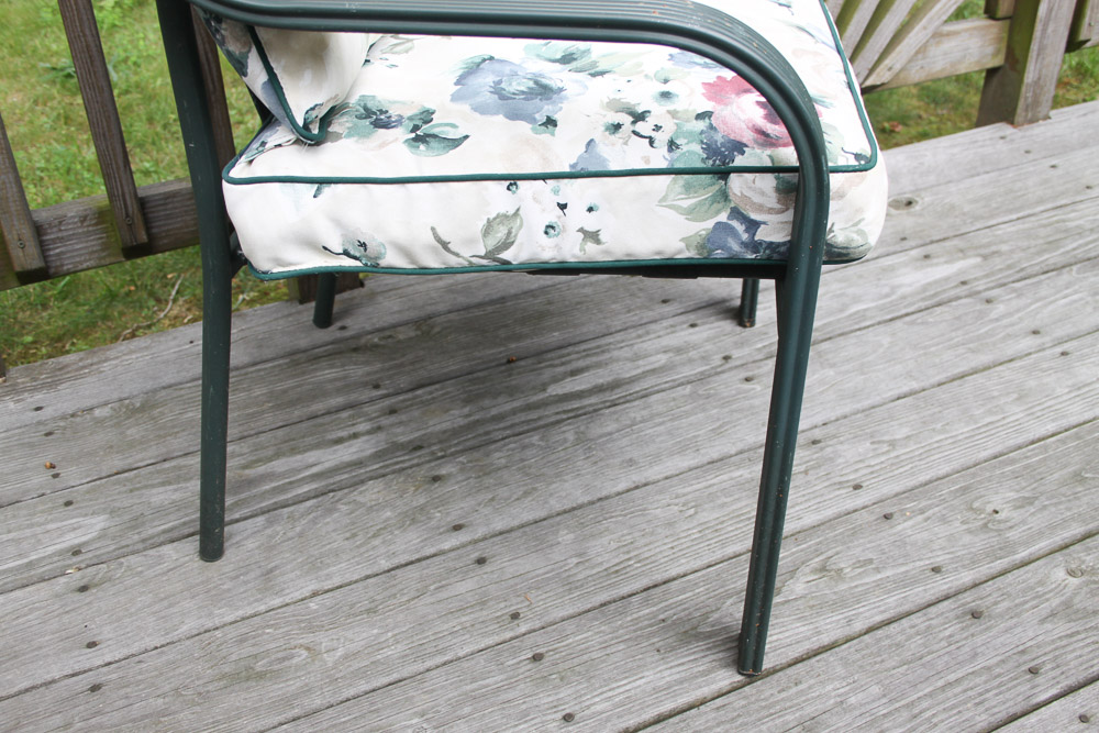 Green Metal Patio Table Set