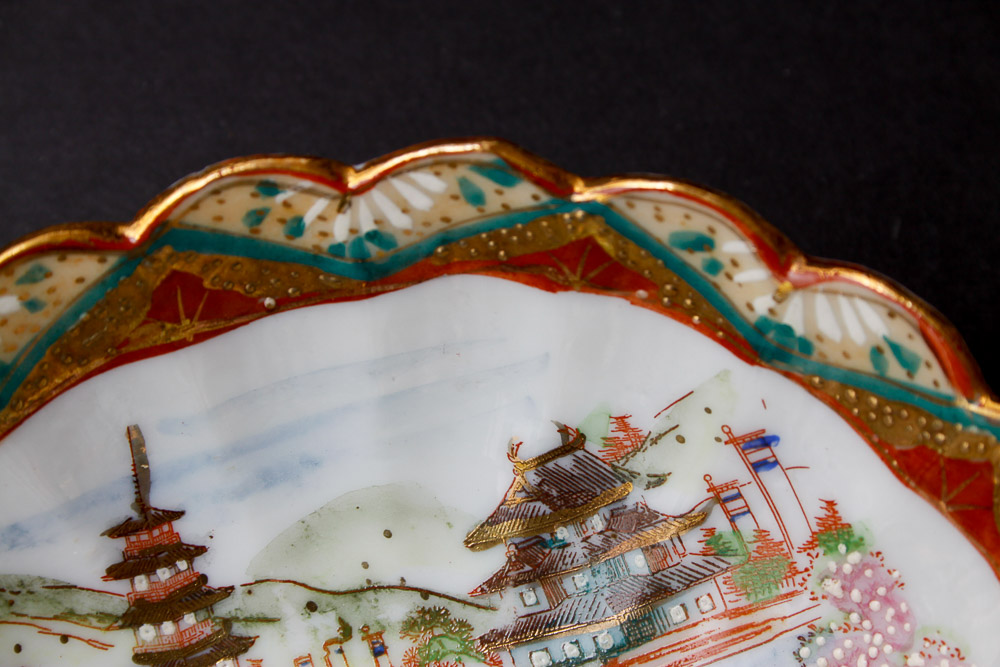 Head Painted Japanese Ceramics