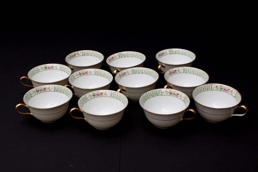 C. Ahrenfelolt Limages France Depose China