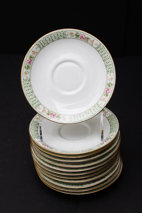 C. Ahrenfelolt Limages France Depose China