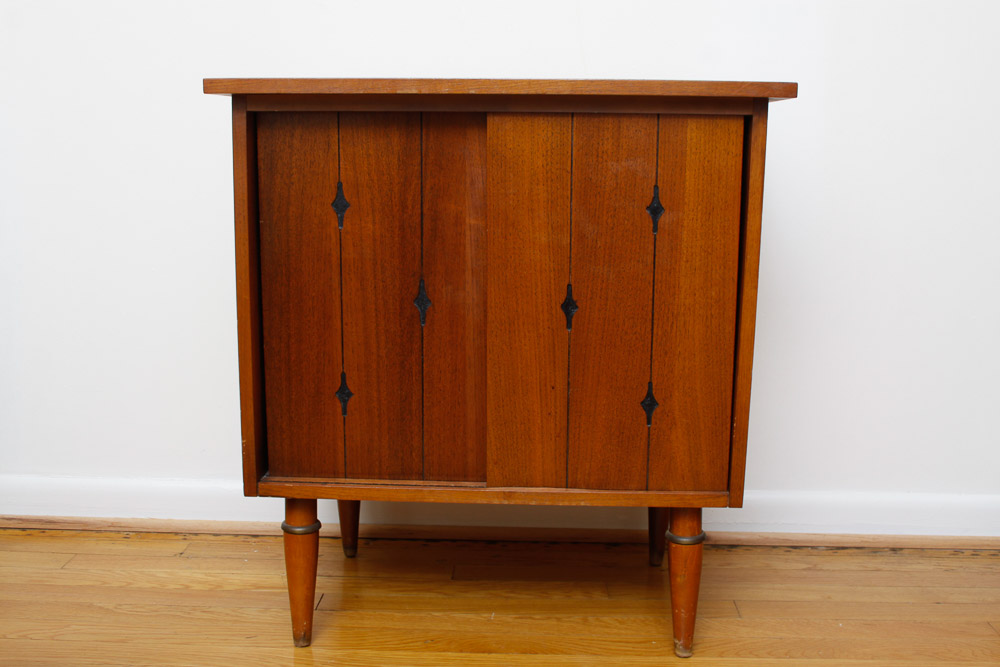 Mid Century Modern End Table