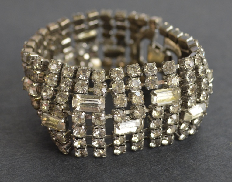 Vintage Clear Rhinestone Bracelet