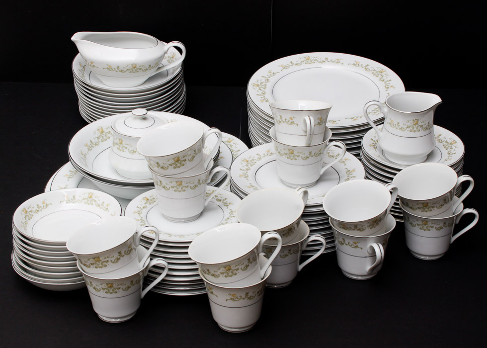 Town House Fine Bone China Set
