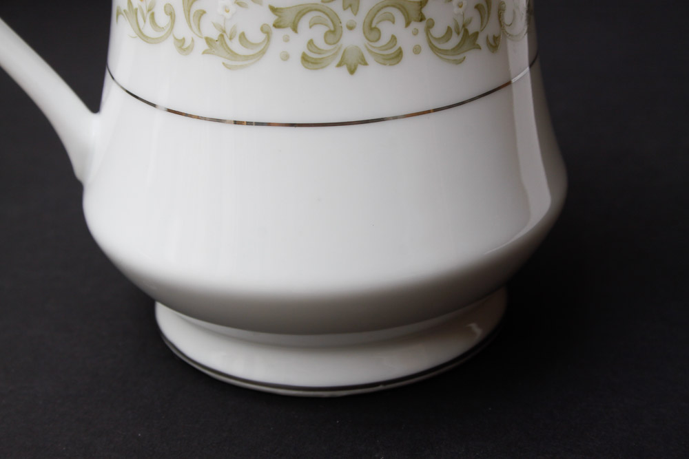Town House Fine Bone China Set