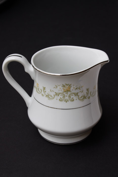 Town House Fine Bone China Set