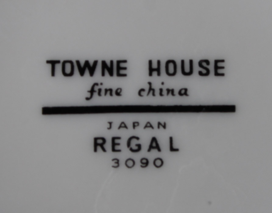 Town House Fine Bone China Set