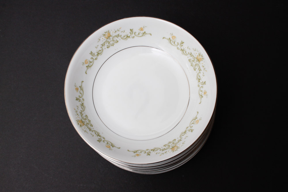 Town House Fine Bone China Set