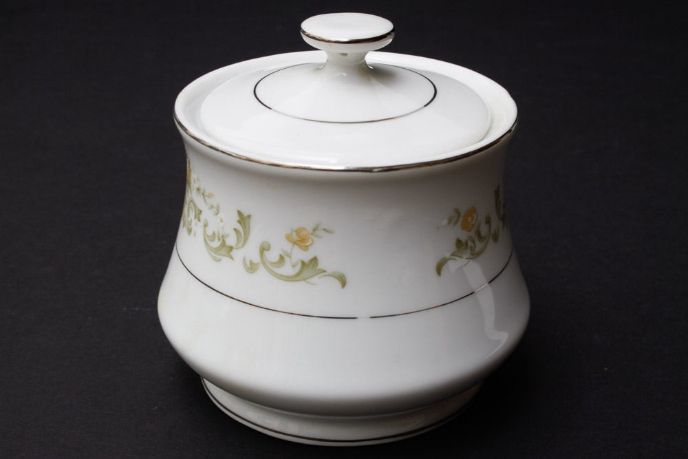 Town House Fine Bone China Set