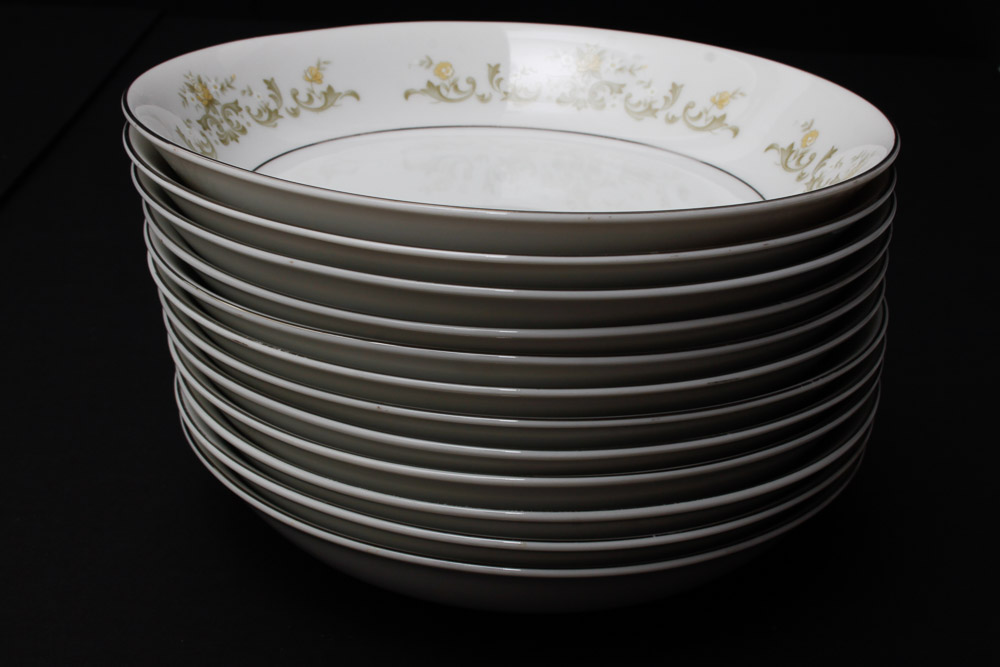 Town House Fine Bone China Set