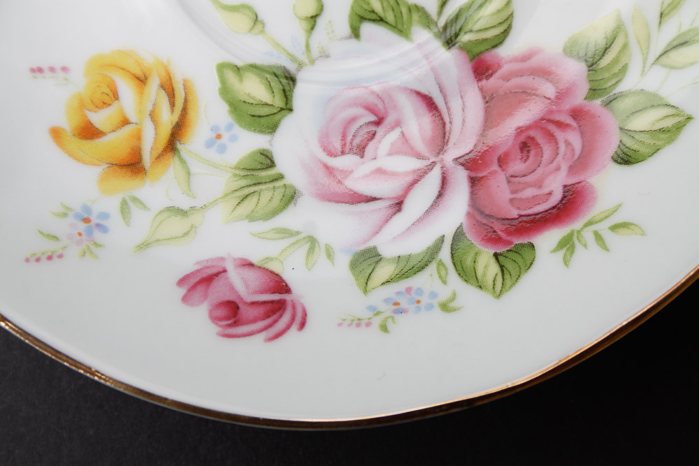 Cat Teapot and a Teacup Collection