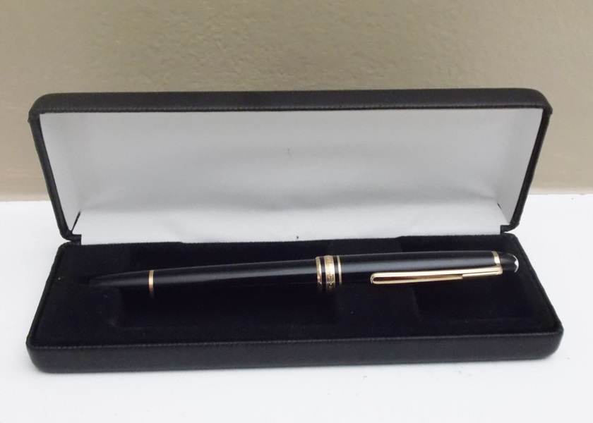 Montblanc Meisterstuck Fountain Pen 4810 14k