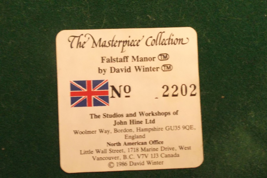 1986 John Hine Studios Miniature House 2202